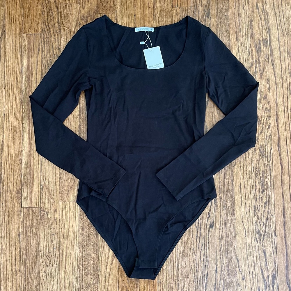 Long Sleeve Scoop Neck Tunic Tee